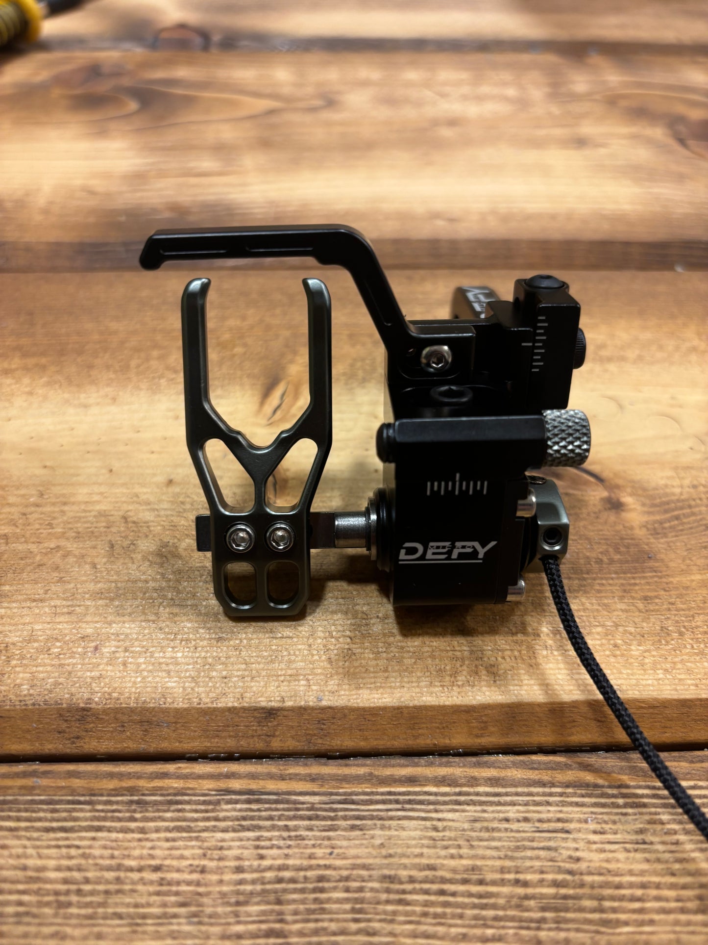 CBE Defy arrow rest.